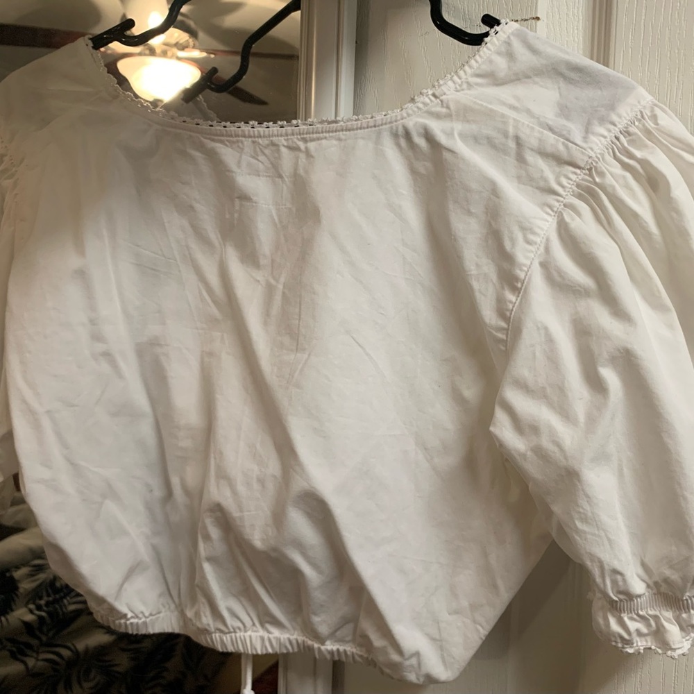 Dirndl 44 or XL White Women's Top - Picture 2 of 2